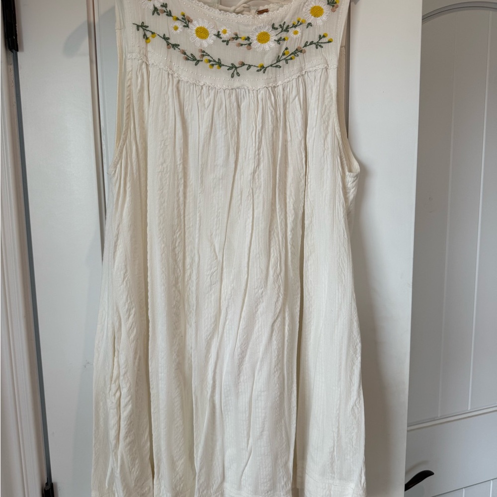 free people daisy dress White Sleeveless Dress with Floral Embroidery